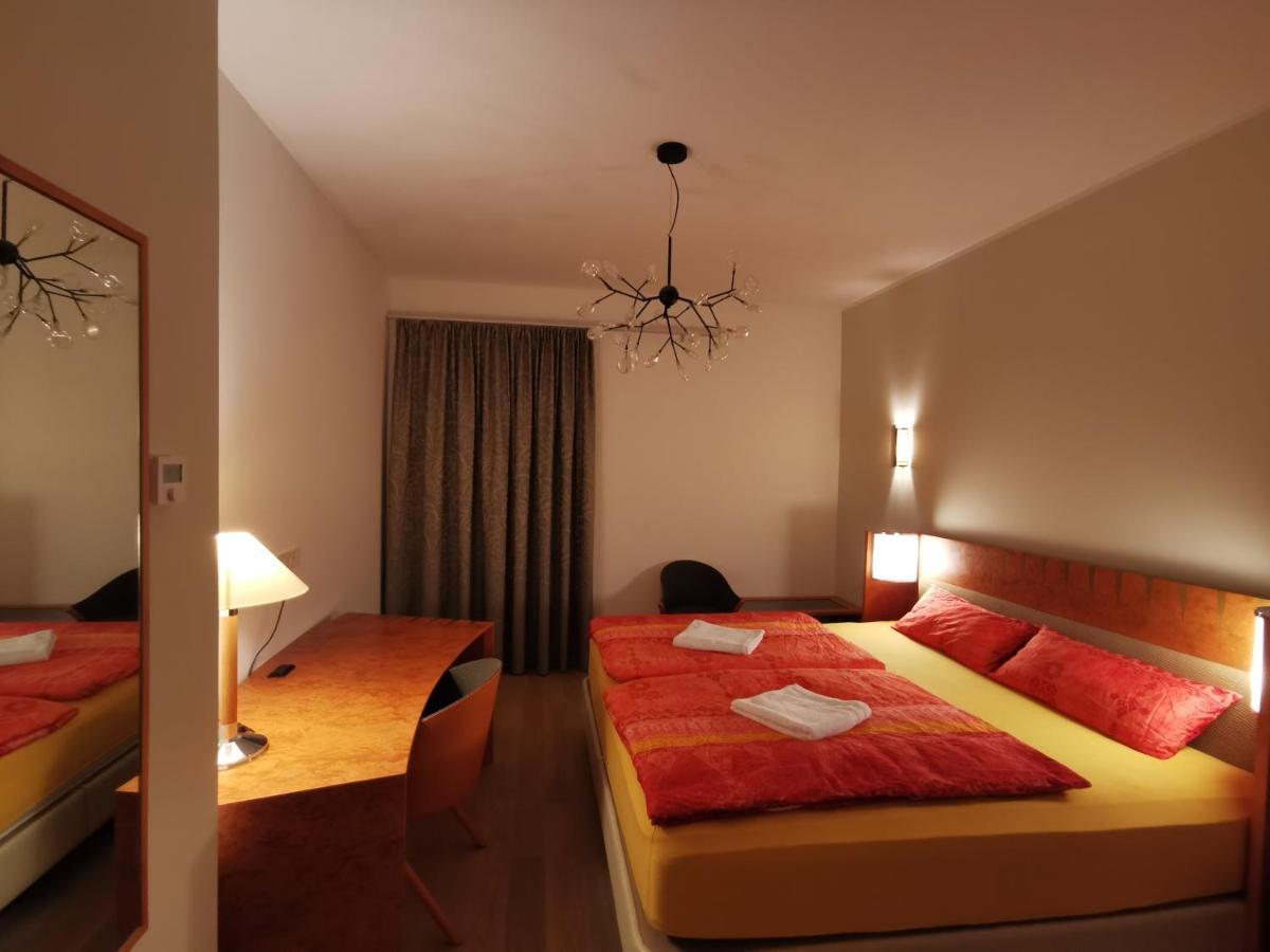 Wohnung Muenchen นอยฟราห์น บาย ไฟรซิง ภายนอก รูปภาพ